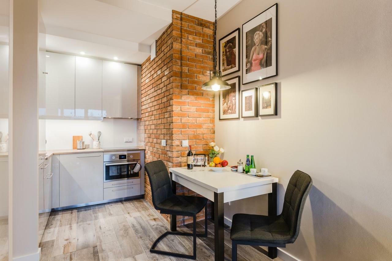 K&M Apartments Варшава Экстерьер фото